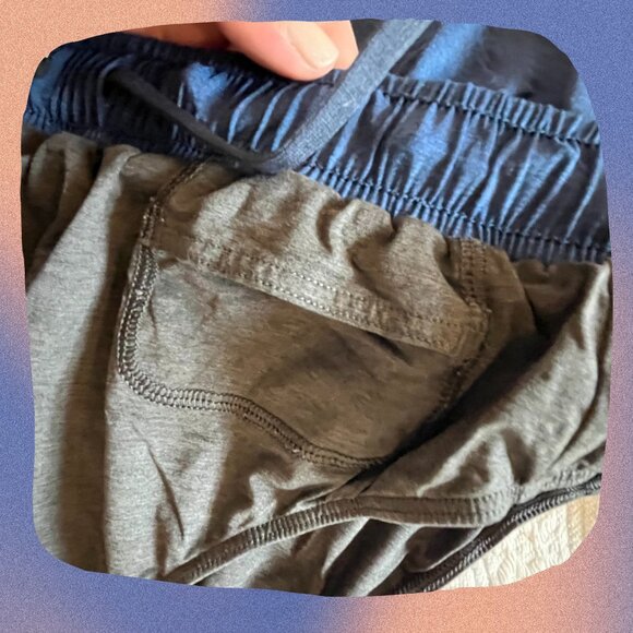 Rhone Lined Performance Training Shorts | Size L - Picture 3 of 6